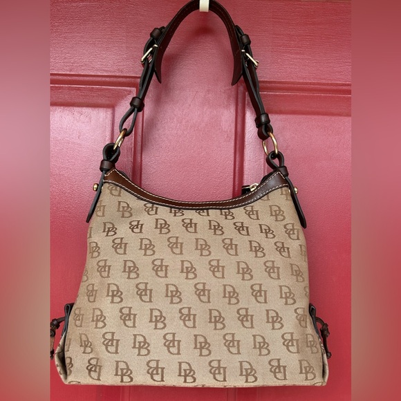 NWOT DOONEY & BOURKE Small Nth/Sth slouch bag Very well made! Brand new - Picture 2 of 12
